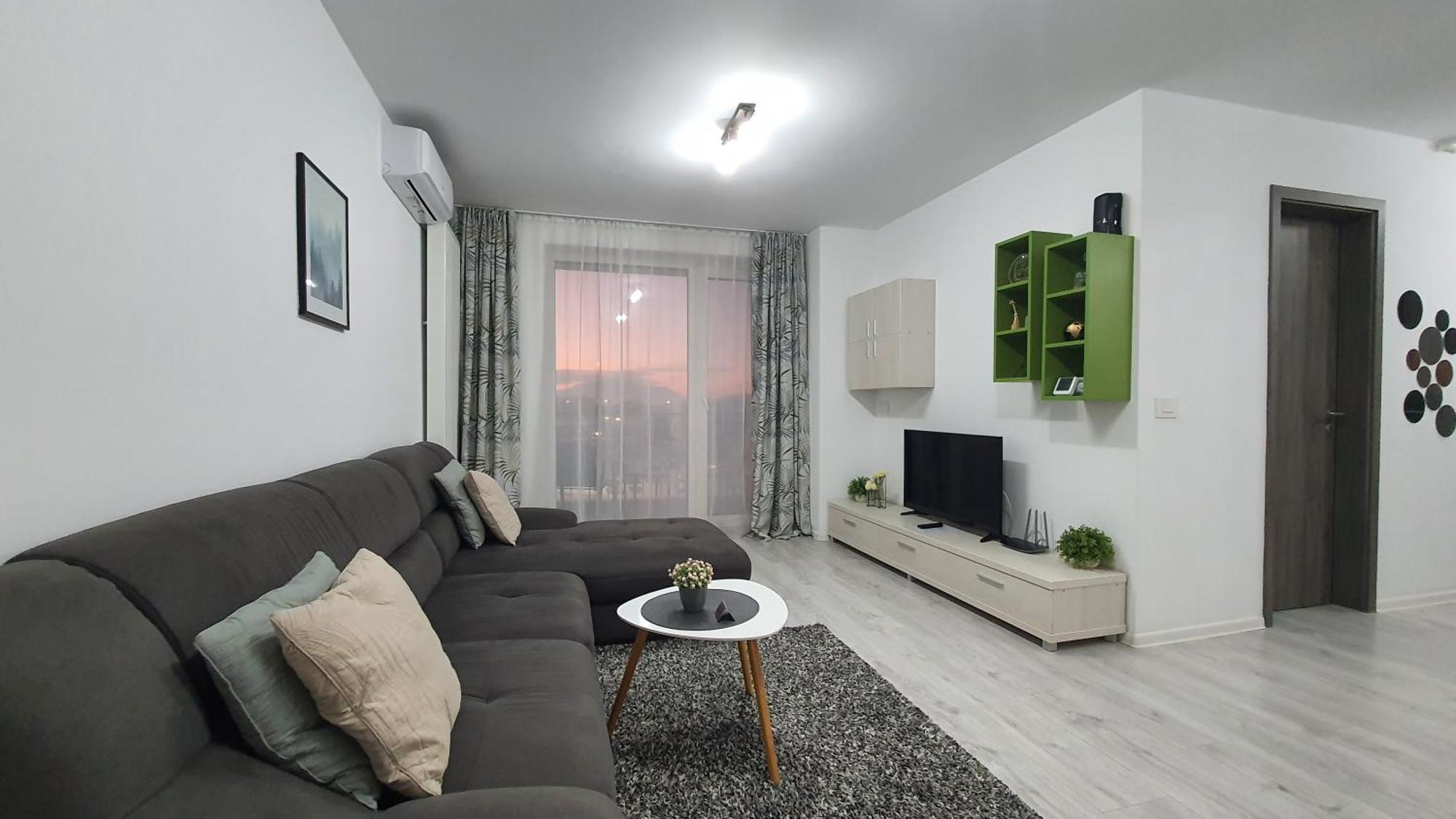 Green Apartment Coresi 브라쇼브 외부 사진